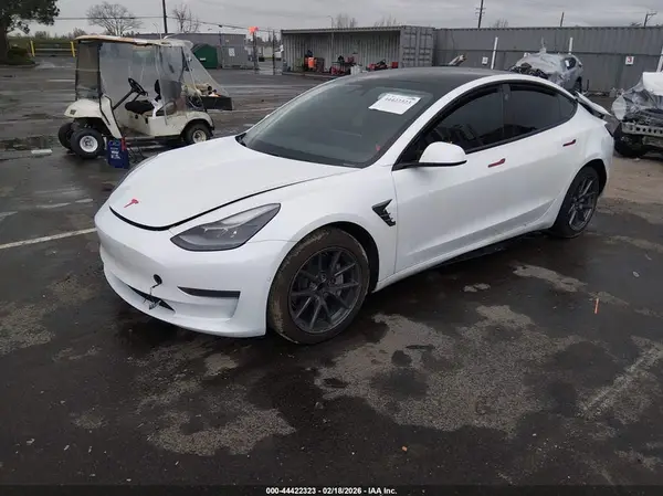5YJ3E1EAXMF052264 2021 TESLA MODEL 3 - Image 2