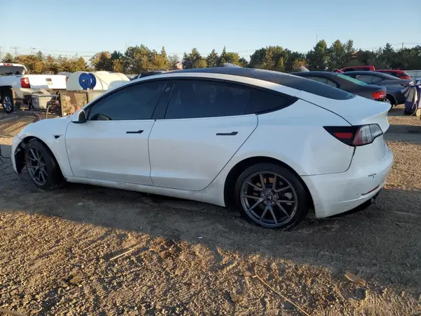 5YJ3E1EAXMF054211 2021 TESLA MODEL 3 - Image 2