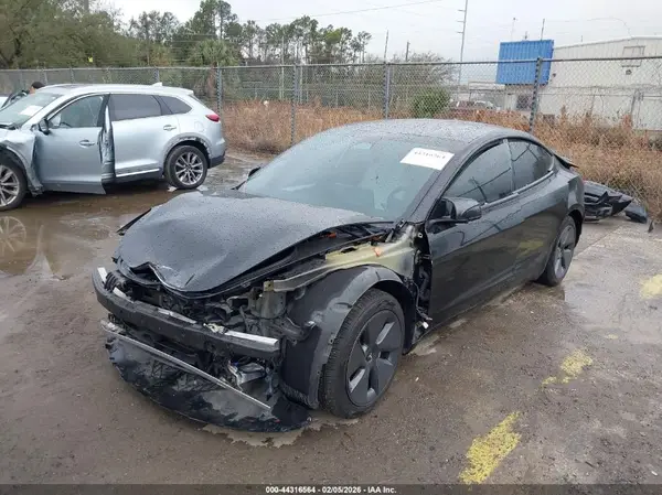 5YJ3E1EAXMF058159 2021 TESLA MODEL 3 - Image 2