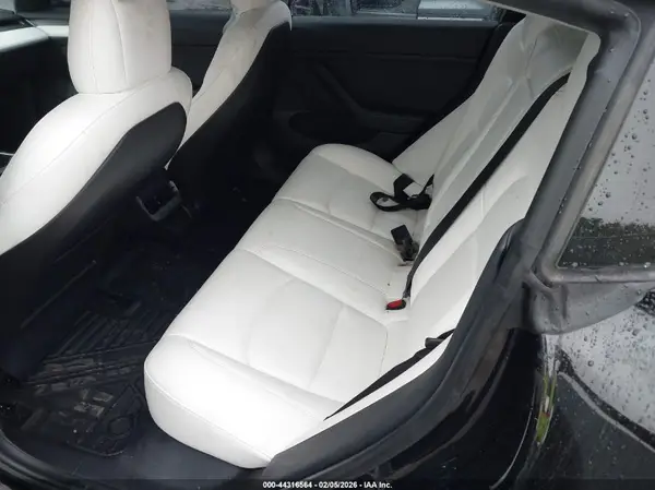 5YJ3E1EAXMF058159 2021 TESLA MODEL 3 - Image 8