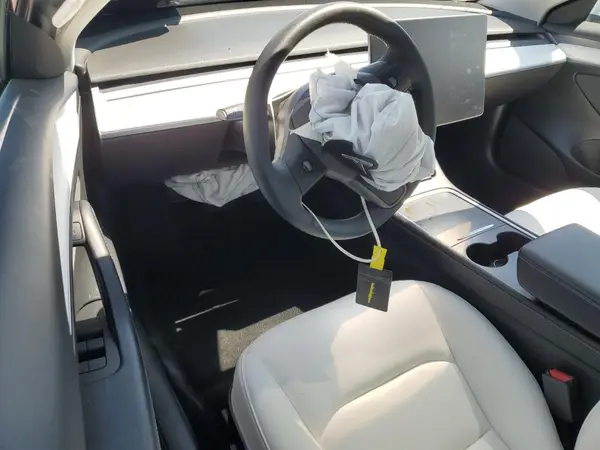 5YJ3E1EAXMF058873 2021 TESLA MODEL 3 - Image 8