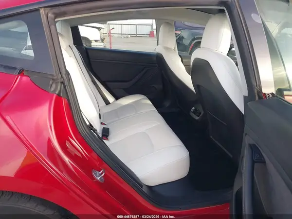 5YJ3E1EAXMF060817 2021 TESLA MODEL 3 - Image 8