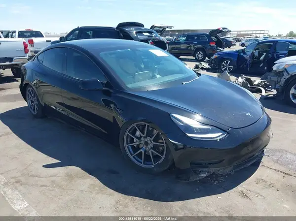 5YJ3E1EAXMF062115 2021 TESLA MODEL 3 - Image 1
