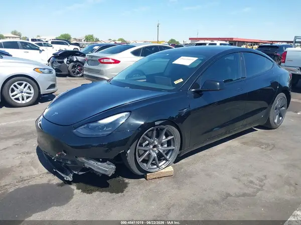 5YJ3E1EAXMF062115 2021 TESLA MODEL 3 - Image 2