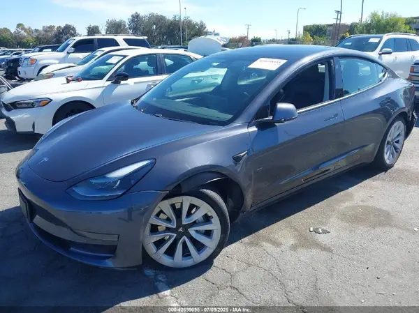 5YJ3E1EAXMF064463 2021 TESLA MODEL 3 - Image 2