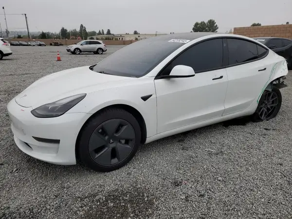 5YJ3E1EAXMF065760 2021 TESLA MODEL 3 - Image 1
