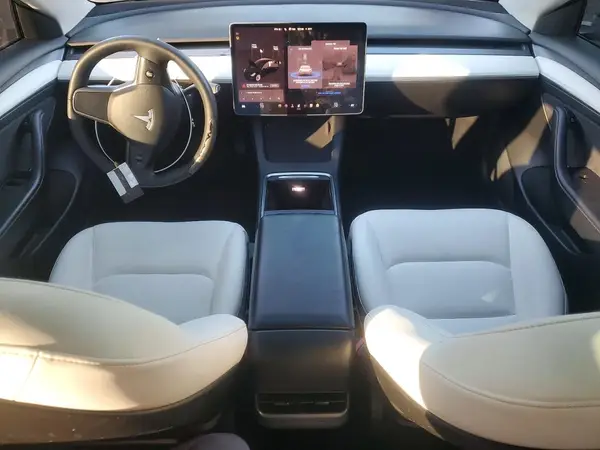 5YJ3E1EAXMF066701 2021 TESLA MODEL 3 - Image 8