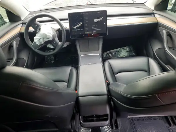 5YJ3E1EAXMF067685 2021 TESLA MODEL 3 - Image 8