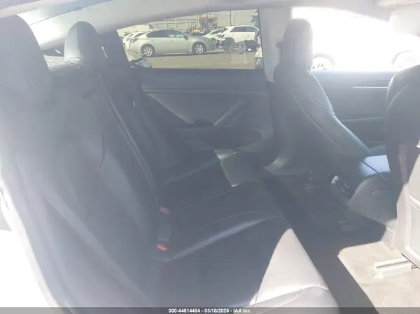 5YJ3E1EAXMF068450 2021 TESLA MODEL 3 - Image 8