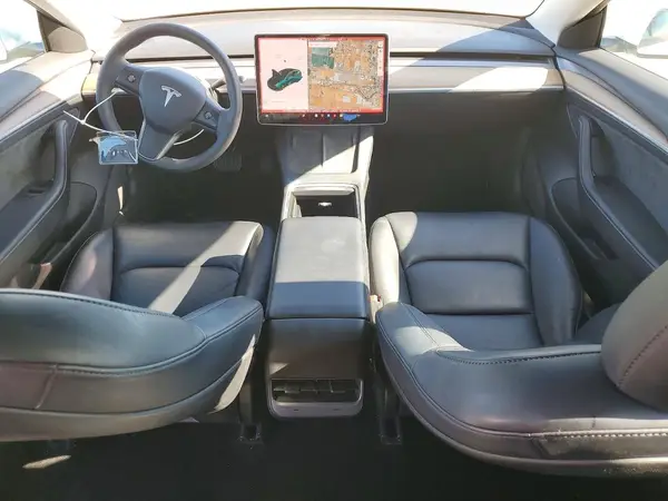 5YJ3E1EAXMF074880 2021 TESLA MODEL 3 - Image 8