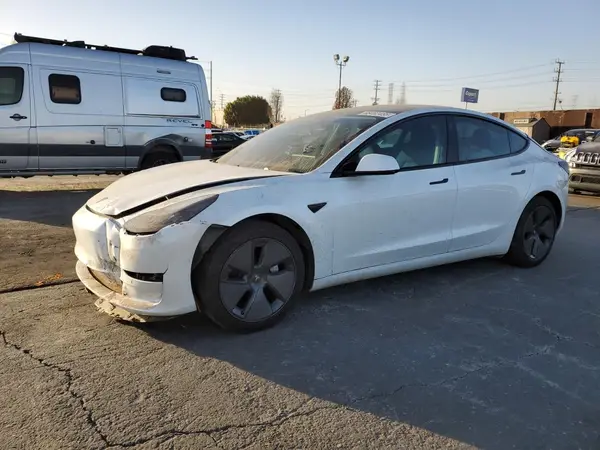 5YJ3E1EAXMF074913 2021 TESLA MODEL 3 - Image 1