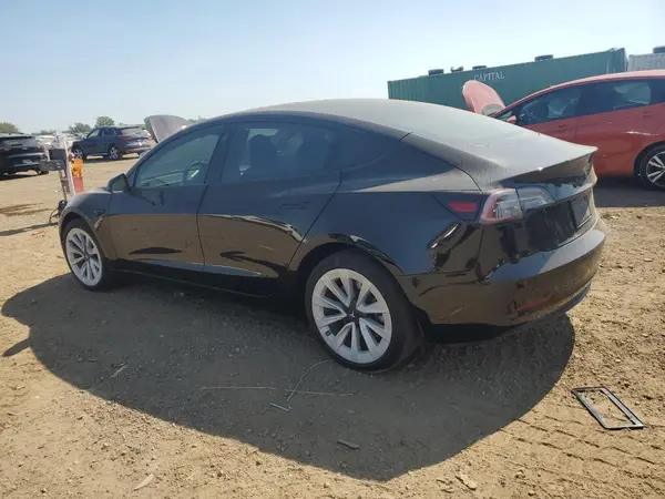 5YJ3E1EAXMF076807 2021 TESLA MODEL 3 - Image 2