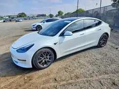 5YJ3E1EAXMF077374 2021 TESLA MODEL 3