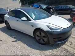 5YJ3E1EAXMF083269 2021 TESLA MODEL 3