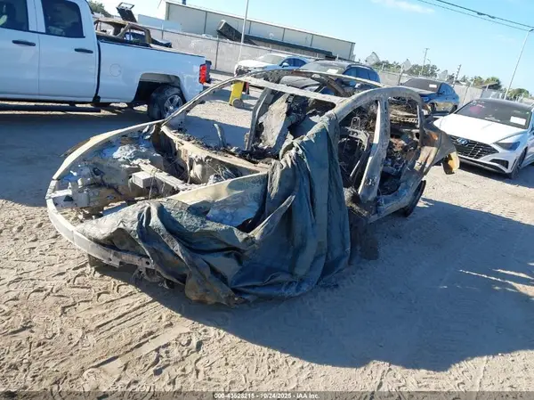 5YJ3E1EAXMF083708 2021 TESLA MODEL 3 - Image 2