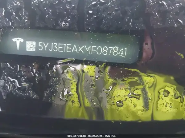 5YJ3E1EAXMF087841 2021 TESLA MODEL 3 - Image 8