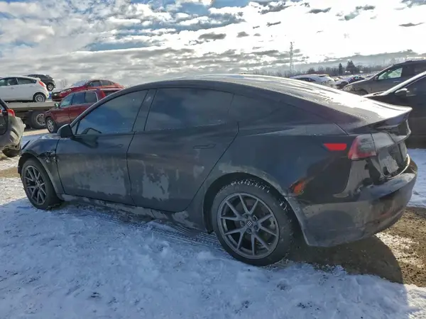 5YJ3E1EAXMF092943 2021 TESLA MODEL 3 - Image 2