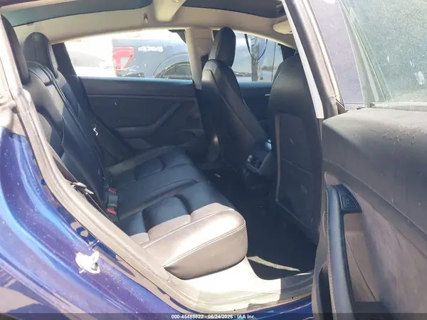 5YJ3E1EAXMF092960 2021 TESLA MODEL 3 - Image 8
