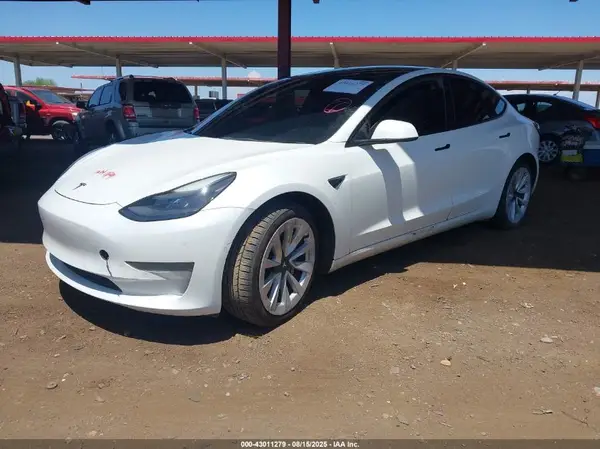 5YJ3E1EAXMF096541 2021 TESLA MODEL 3 - Image 2