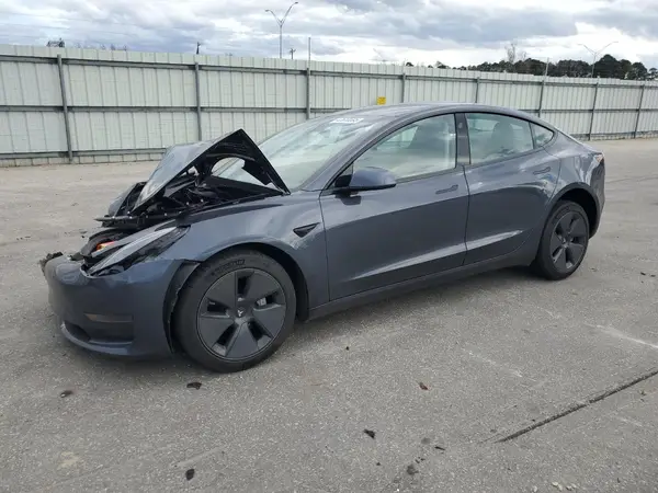 5YJ3E1EAXMF096779 2021 TESLA MODEL 3 - Image 1