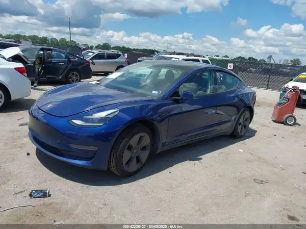 5YJ3E1EAXMF098855 2021 TESLA MODEL 3 - Image 2