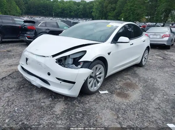 5YJ3E1EAXMF099245 2021 TESLA MODEL 3 - Image 2