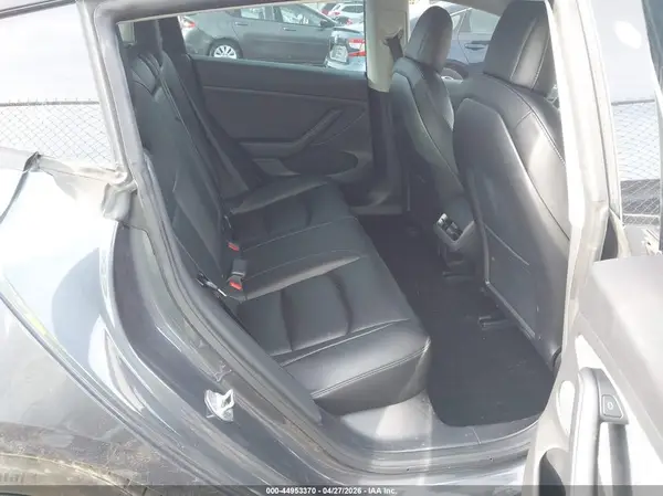 5YJ3E1EAXMF099603 2021 TESLA MODEL 3 - Image 8