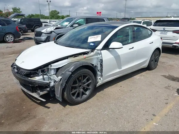 5YJ3E1EAXMF100457 2021 TESLA MODEL 3 - Image 2