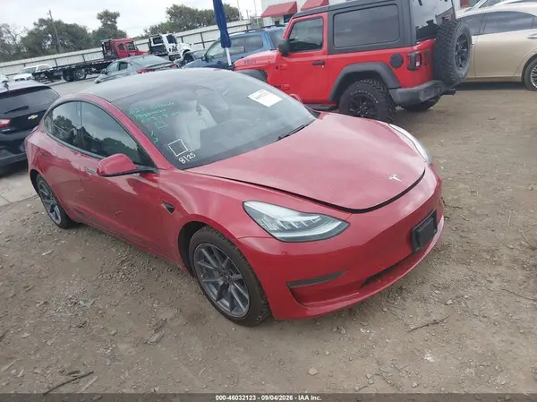 5YJ3E1EAXMF842681 2021 TESLA MODEL 3 - Image 1