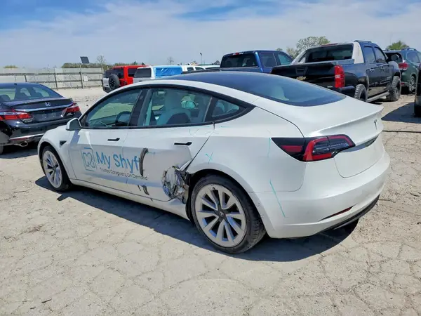 5YJ3E1EAXMF851302 2021 TESLA MODEL 3 - Image 2