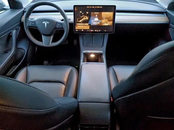 5YJ3E1EAXMF854054 2021 TESLA MODEL 3 - Image 8