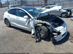 5YJ3E1EAXMF861442 2021 TESLA MODEL 3