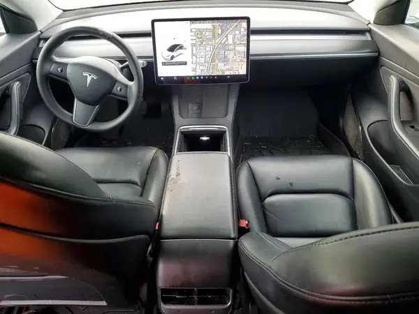 5YJ3E1EAXMF867807 2021 TESLA MODEL 3 - Image 8