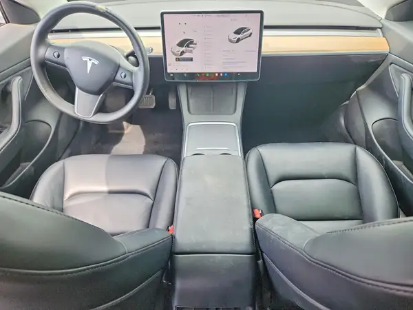 5YJ3E1EAXMF871016 2021 TESLA MODEL 3 - Image 8