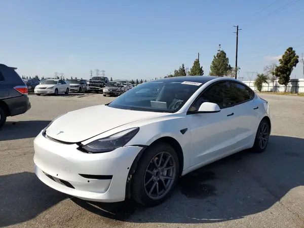 5YJ3E1EAXMF871050 2021 TESLA MODEL 3 - Image 1
