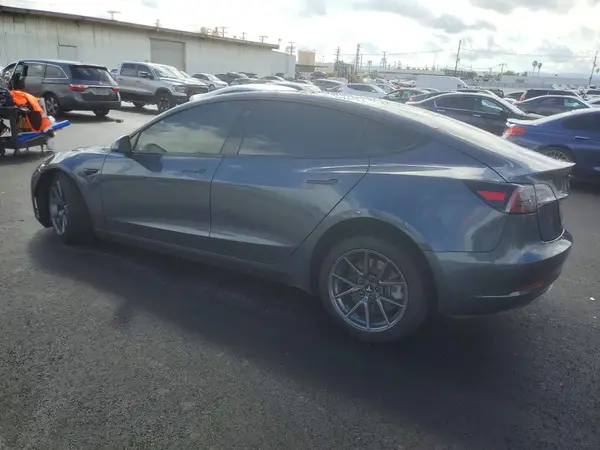5YJ3E1EAXMF872974 2021 TESLA MODEL 3 - Image 2
