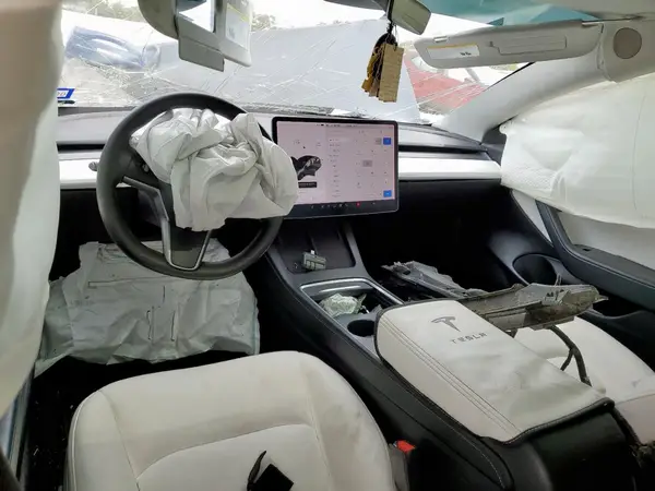 5YJ3E1EAXMF875292 2021 TESLA MODEL 3 - Image 8