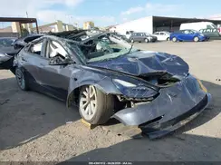 5YJ3E1EAXMF876670 2021 TESLA MODEL 3