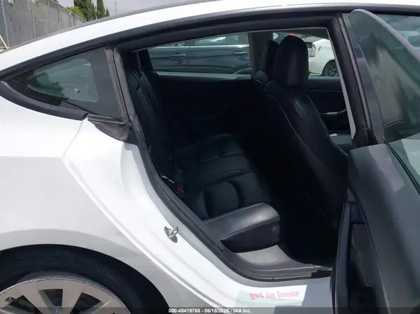 5YJ3E1EAXMF908257 2021 TESLA MODEL 3 - Image 8