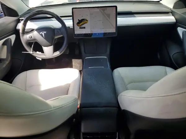 5YJ3E1EAXMF908775 2021 TESLA MODEL 3 - Image 8