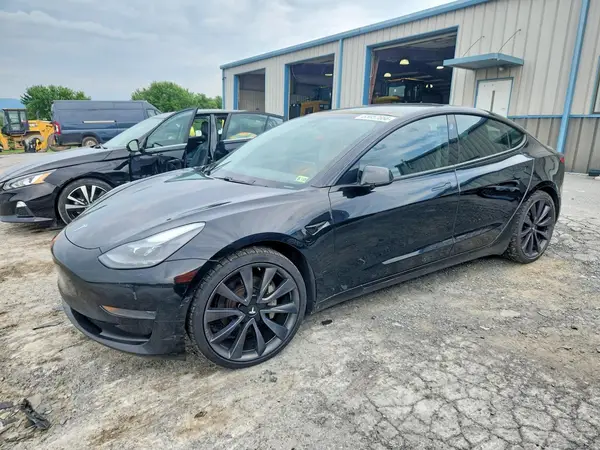 5YJ3E1EAXMF915144 2021 TESLA MODEL 3 - Image 1