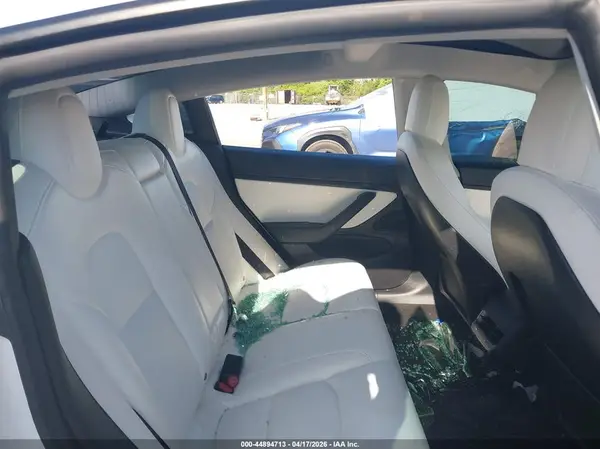 5YJ3E1EAXMF915922 2021 TESLA MODEL 3 - Image 8