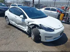 5YJ3E1EAXMF917105 2021 TESLA MODEL 3