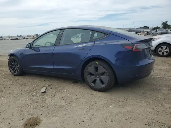 5YJ3E1EAXMF930355 2021 TESLA MODEL 3 - Image 2