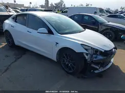 5YJ3E1EAXMF938813 2021 TESLA MODEL 3