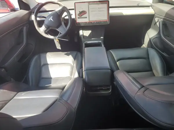 5YJ3E1EAXMF940139 2021 TESLA MODEL 3 - Image 8