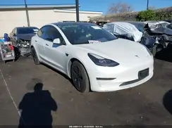 5YJ3E1EAXMF941372 2021 TESLA MODEL 3