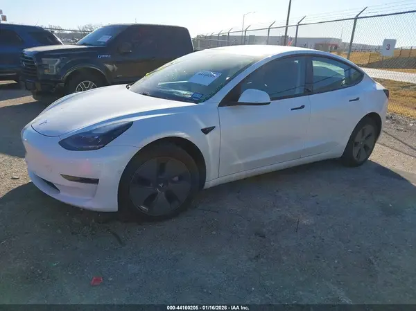 5YJ3E1EAXMF961380 2021 TESLA MODEL 3 - Image 2
