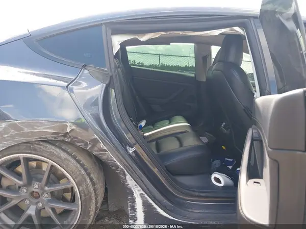 5YJ3E1EAXMF976378 2021 TESLA MODEL 3 - Image 8