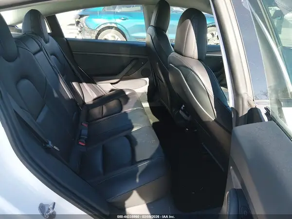 5YJ3E1EAXMF976851 2021 TESLA MODEL 3 - Image 8